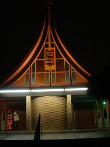 教堂夜景.JPG