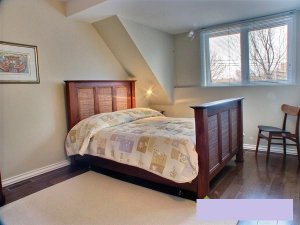 bedroom-2-2-storey-for-sale-pointe-claire-quebec-province-big-1831064.jpg