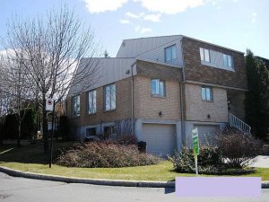 front-2-storey-for-sale-pointe-claire-quebec-province-big-1944809.jpg