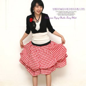 DM67501- 232 元  棉料 (黑色 红色) 韩国格子两用裙 裙长70CM，绑带设计，还可以做短裙。腰为弹力橡筋.jpg